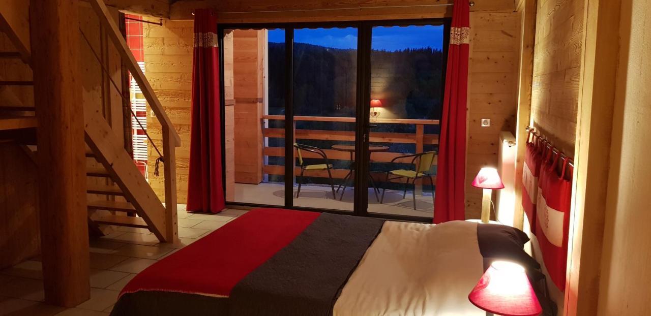 Le Jura En Toutes Saisons Piscine, Spa, Location Vtt, Balades 2Cv, Climatisation Bonlieu المظهر الخارجي الصورة