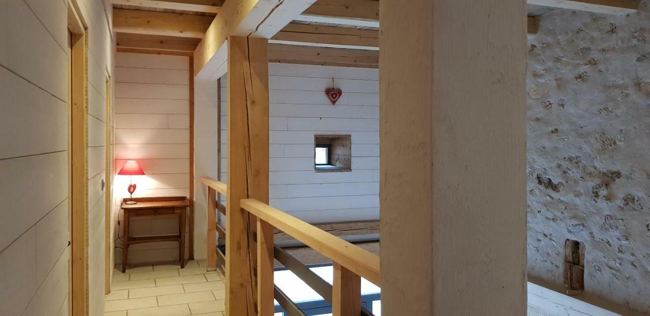 Le Jura En Toutes Saisons Piscine, Spa, Location Vtt, Balades 2Cv, Climatisation Bonlieu المظهر الخارجي الصورة